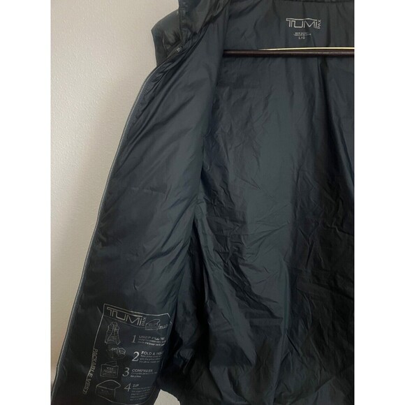 Tumi Pax Vest Puffer Dark Green Mens L Full Zip Packable Down Quilted Insulated - Picture 6 of 9